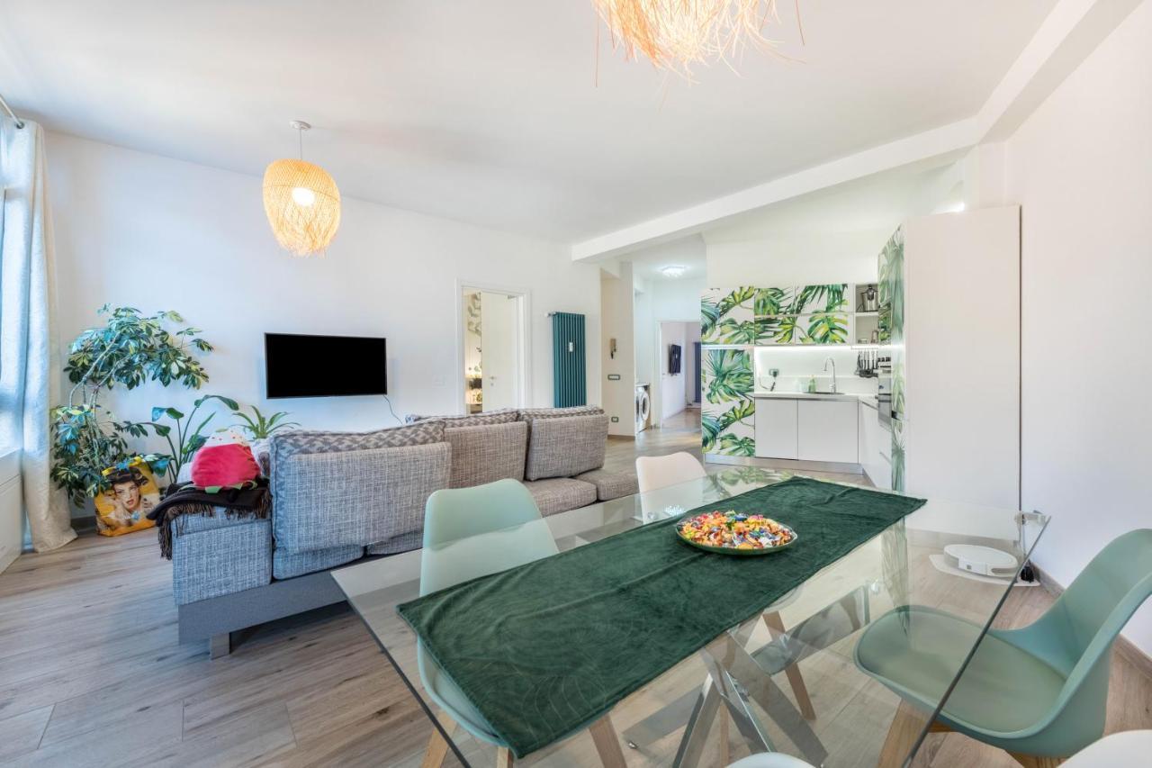 Center Apartment *